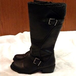 MOOTSIES TOOTSIES BRAND VEGAN LEATHER KNEE HIGH BOOTS size 7.5